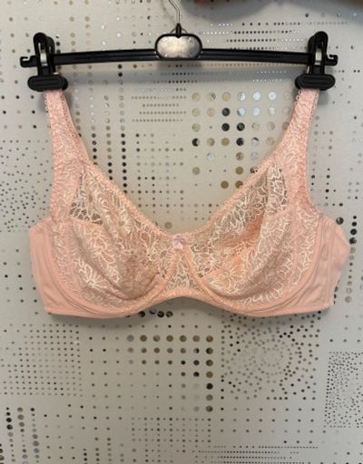 Лот: 25889142. Фото: 1. Бюстгалтер большого размера (105Е... Нижнее бельё