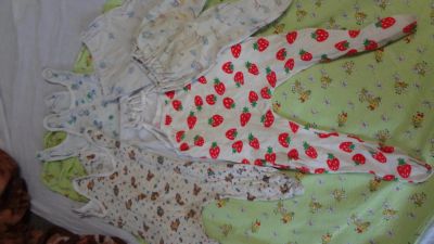 Лот: 5609965. Фото: 1. ползуночки на малышку. Ползунки, распашонки, слипы