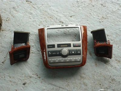 Лот: 1958539. Фото: 1. климат-контроль Toyota Ipsum acm21... Салон