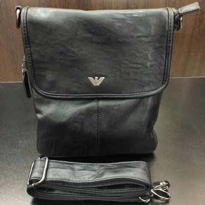 Лот: 7888140. Фото: 1. Сумка кожа Armani. Сумки