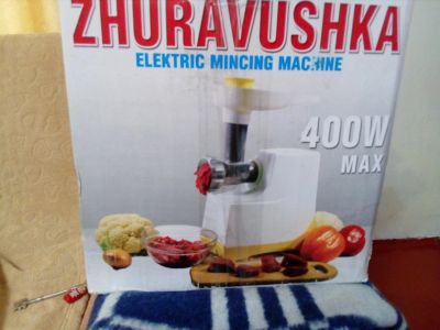 Лот: 12118362. Фото: 1. мясорубка электро. Кухонная