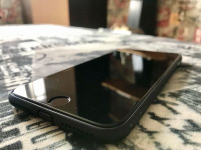 Лот: 10199457. Фото: 1. iPhone 7 Plus 128gb Black. Смартфоны