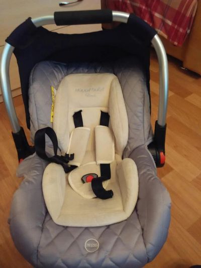 Лот: 5148252. Фото: 1. Продам автолюльку Happy Baby. Детские автокресла