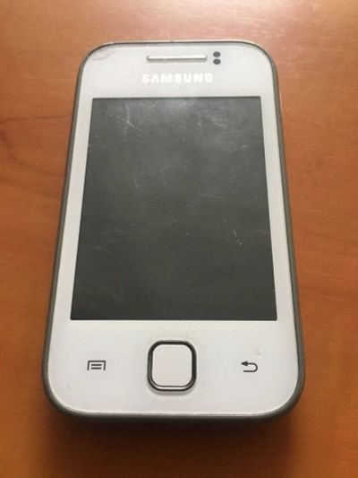Лот: 10963695. Фото: 1. Смартфон Samsung Galaxy Y GT-S5360... Смартфоны