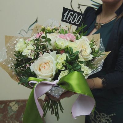 Лот: 7272210. Фото: 1. Сборный букет. Цветы на Щорса... Свежие цветы