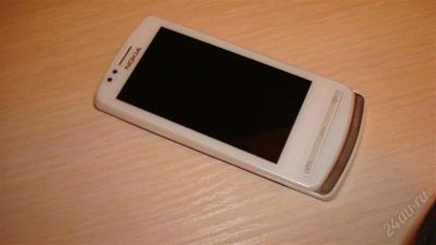 Лот: 2917428. Фото: 1. Nokia 700 + флешка 16Gb. Смартфоны