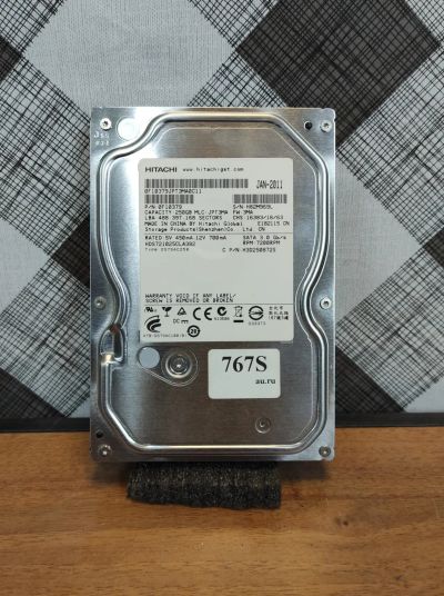 Лот: 20578114. Фото: 1. Жесткий диск SATA-II 3,5 Hitachi... Жёсткие диски (HDD)