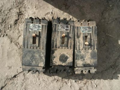 Лот: 11361341. Фото: 1. Автоматы 3шт. Автоматы, пакетники, предохранители