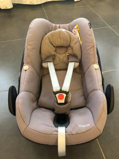 Лот: 11444794. Фото: 1. Maxi cosi Pebble макси коси пебл. Детские автокресла