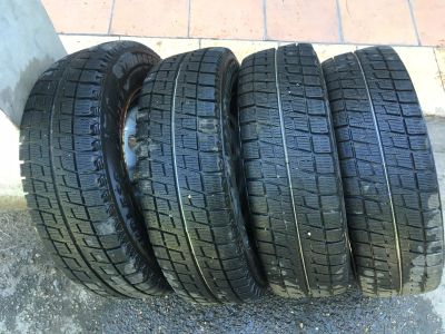 Лот: 11893554. Фото: 1. Зимний комплект шин Bridgestone... Шины на дисках