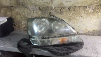 Лот: 10961446. Фото: 1. фара Toyota Harrier передняя правая. Оптика и освещение
