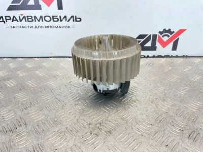 Лот: 25803603. Фото: 1. мотор печки Chevrolet Aveo T300. Двигатель и элементы двигателя