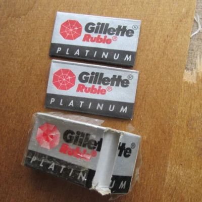 Лот: 12888917. Фото: 1. Жилет Рубин Платина gillette rubie... Другое (коллекционирование, моделизм)