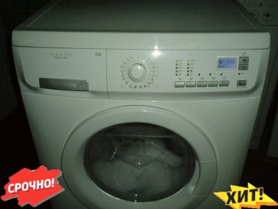Лот: 14537690. Фото: 1. Стиральная машина Electrolux EWF-12470W... Стиральные машины