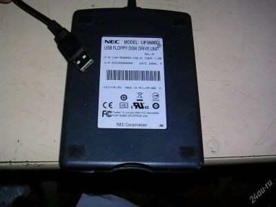 Лот: 62664. Фото: 1. USB дискетоприёмник 8) качественный... Приводы CD, DVD, BR, FDD