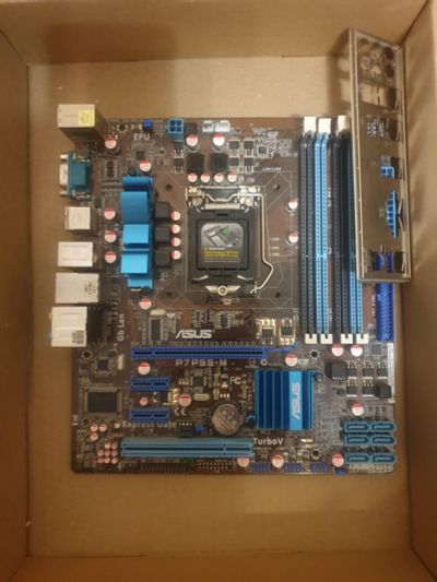 Лот: 15745206. Фото: 1. Материнская плата ASUS LGA1156... Материнские платы
