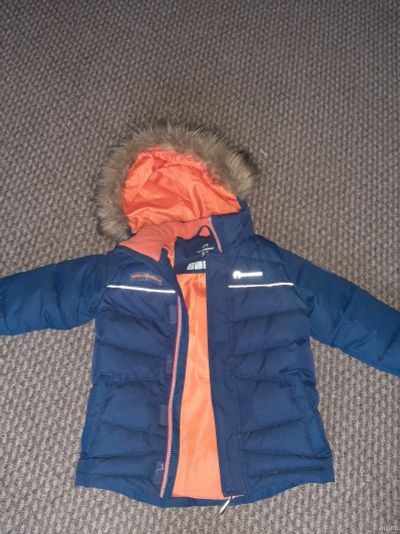 Лот: 18271797. Фото: 1. Детская зимняя куртка. Зимняя спортивная одежда