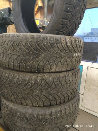 Лот: 18204494. Фото: 1. 215/60 R16 Nokian Hakkapeliitta... Шины