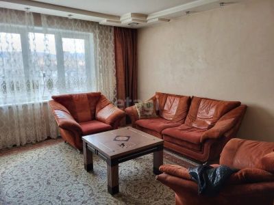Лот: 21077054. Фото: 1. Продам 4-комн. кв. 80.4 кв.м... Квартиры, студии