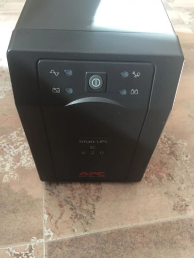 Лот: 11215289. Фото: 1. Бесперебойник APC Smart-UPS SC... ИБП, аккумуляторы для ИБП