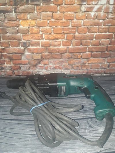 Лот: 11435987. Фото: 1. Makita hr2450. Электроинструмент