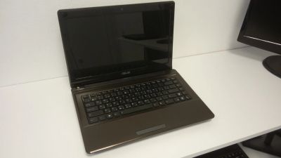 Лот: 14791899. Фото: 1. Ноутбук Asus K42JV с новой батареей. Ноутбуки