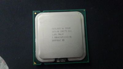 Лот: 5732373. Фото: 1. Intel e8400. Процессоры
