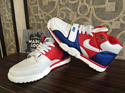 Лот: 7395814. Фото: 1. Кроссовки Nike Air Trainer One... Кеды, кроссовки, слипоны