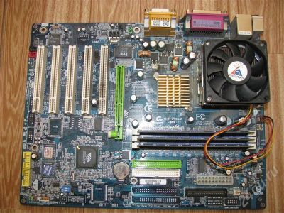 Лот: 307133. Фото: 1. Gigabyte GA-7VAX + AMD Athlon... Материнские платы