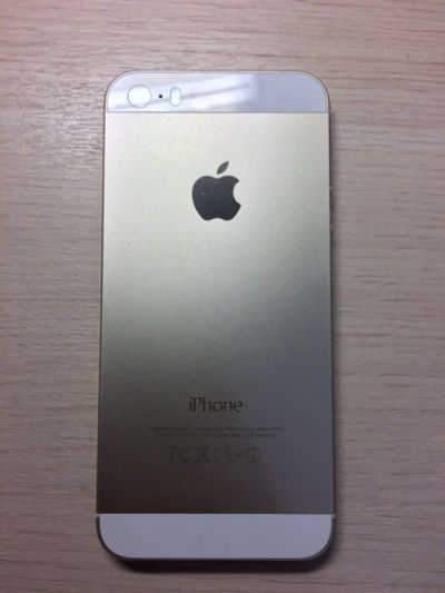 Лот: 10270456. Фото: 1. Iphone 5s Apple . Возможен обмен... Смартфоны