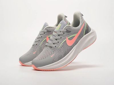 Лот: 24974256. Фото: 1. Кроссовки Nike. Кеды, кроссовки, слипоны