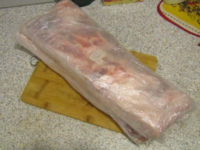 Лот: 12682710. Фото: 1. Сало деревенское не соленое кусок... Мясо, птица, яйцо