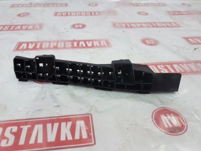 Лот: 20903791. Фото: 1. Клипса бампера Subaru Forester... Кузов