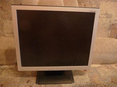 Лот: 2141190. Фото: 1. монитор 19 не рабочий. ЭЛТ-мониторы