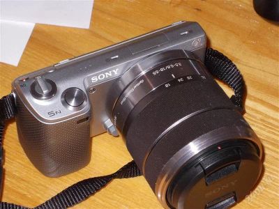 Лот: 1821316. Фото: 1. Sony Alpha NEX-5n kit с оптикой... Цифровые компактные