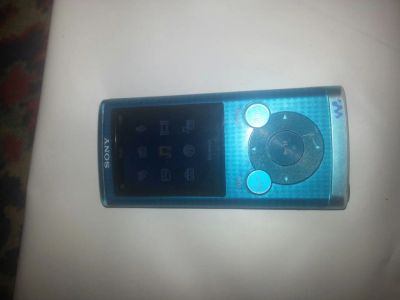 Лот: 8786622. Фото: 1. Sony walkman NWZ-E453 на 4гб,отличный... Плееры