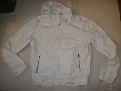 Лот: 5938719. Фото: 1. Куртка,ветровка Levis р.XL (52-54... Верхняя одежда
