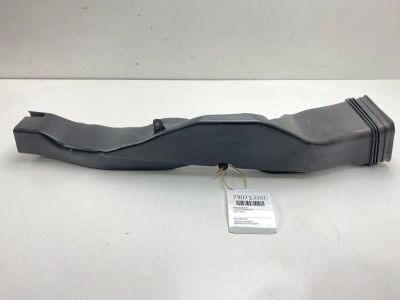 Лот: 21234603. Фото: 1. Воздуховод Audi A8 2003 4E0857040D... Двигатель и элементы двигателя