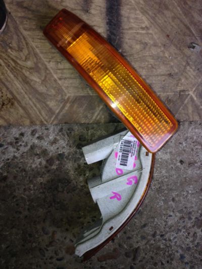 Лот: 7339210. Фото: 1. Поворотники Toyota Corolla 100. Оптика и освещение