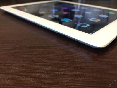 Лот: 4968047. Фото: 1. iPad 3 retina 64gb wifi. Планшеты