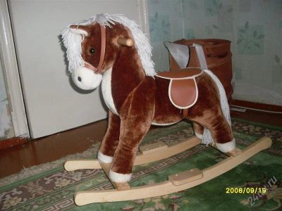 Лот: 1204842. Фото: 1. лошадь-качалка. Другое (игрушки)