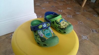 Лот: 10090239. Фото: 1. Сланцы crocs оригинал. Р 8-9... Шлепанцы, сланцы