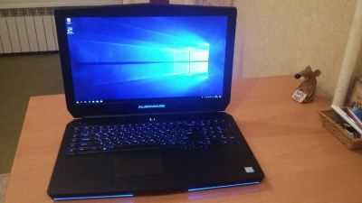Лот: 11500677. Фото: 1. Dell Alienware 17 R3. Ноутбуки