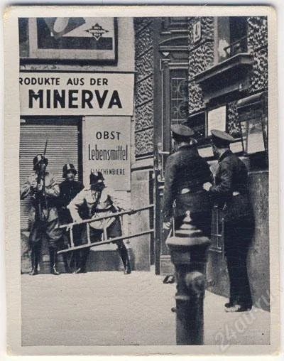 Лот: 62585. Фото: 1. Германия. 3-й Рейх. Конец 30-х... Наклейки, карточки, вкладыши