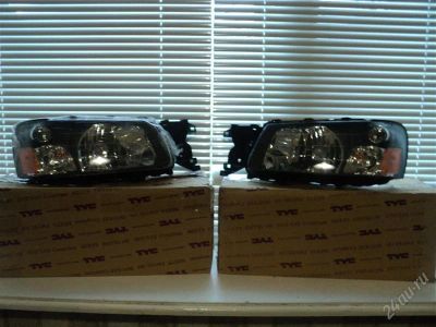 Лот: 2160124. Фото: 1. Две новых фары на Subaru Forester. Оптика и освещение