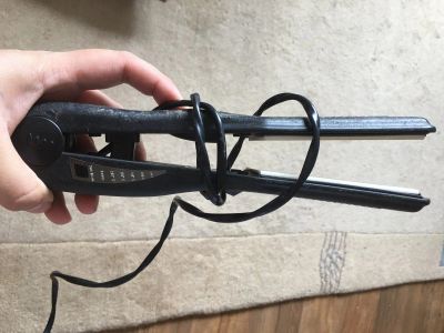 Лот: 16101769. Фото: 1. Утюжок для волос. Укладка и стрижка волос, бритьё, эпиляция