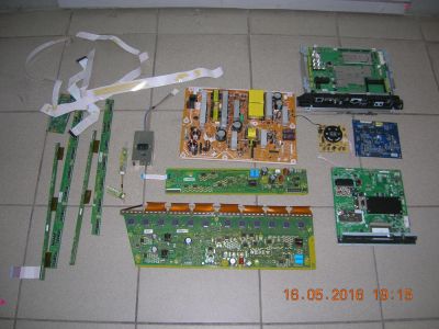 Лот: 7556853. Фото: 1. Потрошки от 2-х ЖК телевизоров. Телевизоры