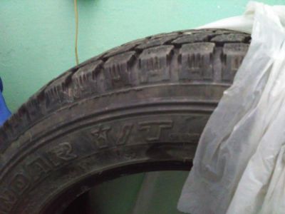 Лот: 8095309. Фото: 1. Шины 235/65 R18 зимние Yokohama. Шины