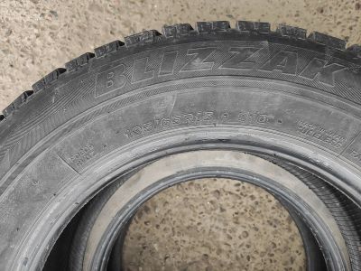 Лот: 17533370. Фото: 1. Bridgestone Blizzak 195/65/15. Шины