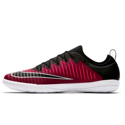Лот: 10210275. Фото: 1. Футзалки Nike MercurialX Finale... Другое (мужская обувь)